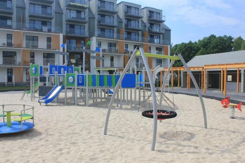 Apartament Turkusowy Kolobrzeg Podczele Bagian luar foto