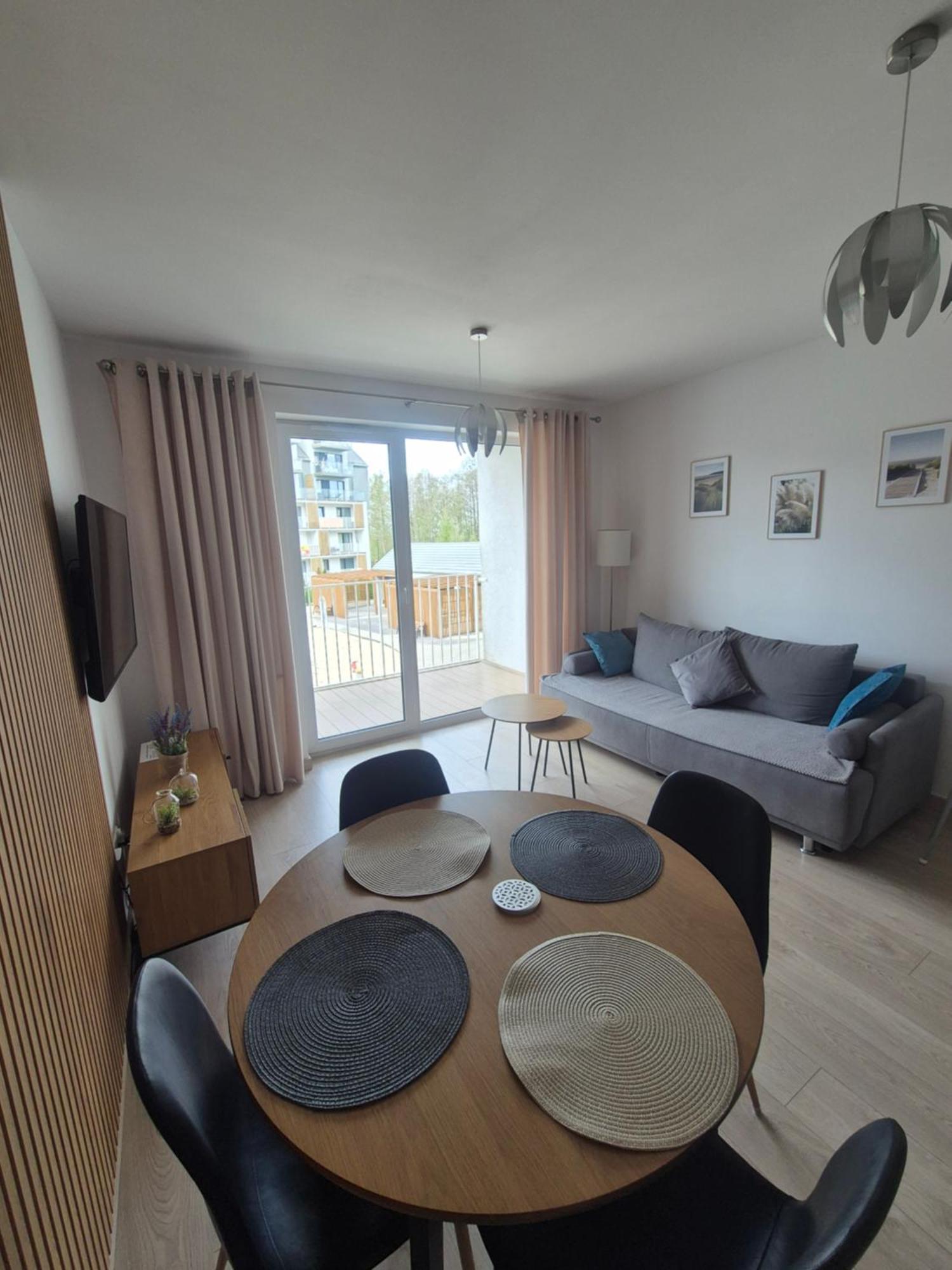 Apartament Turkusowy Kolobrzeg Podczele Bagian luar foto